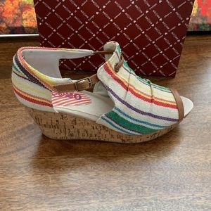 80%20 STRIPE WEDGE SANDAL 7.5 NWB